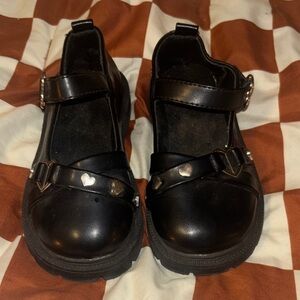 Black Kids Mary Jane Chunky shoes with Heart Accents